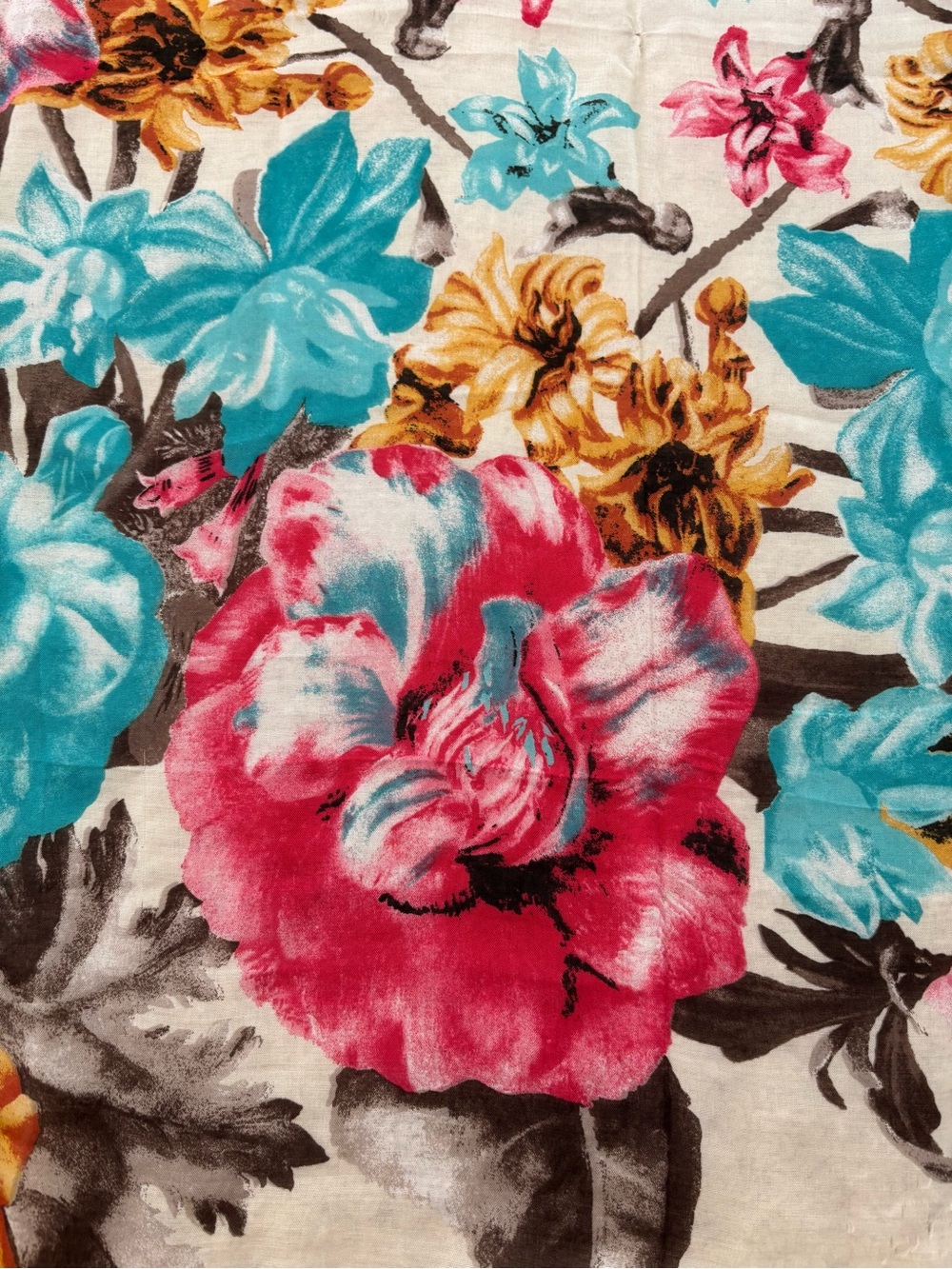Floras Neck Scarf